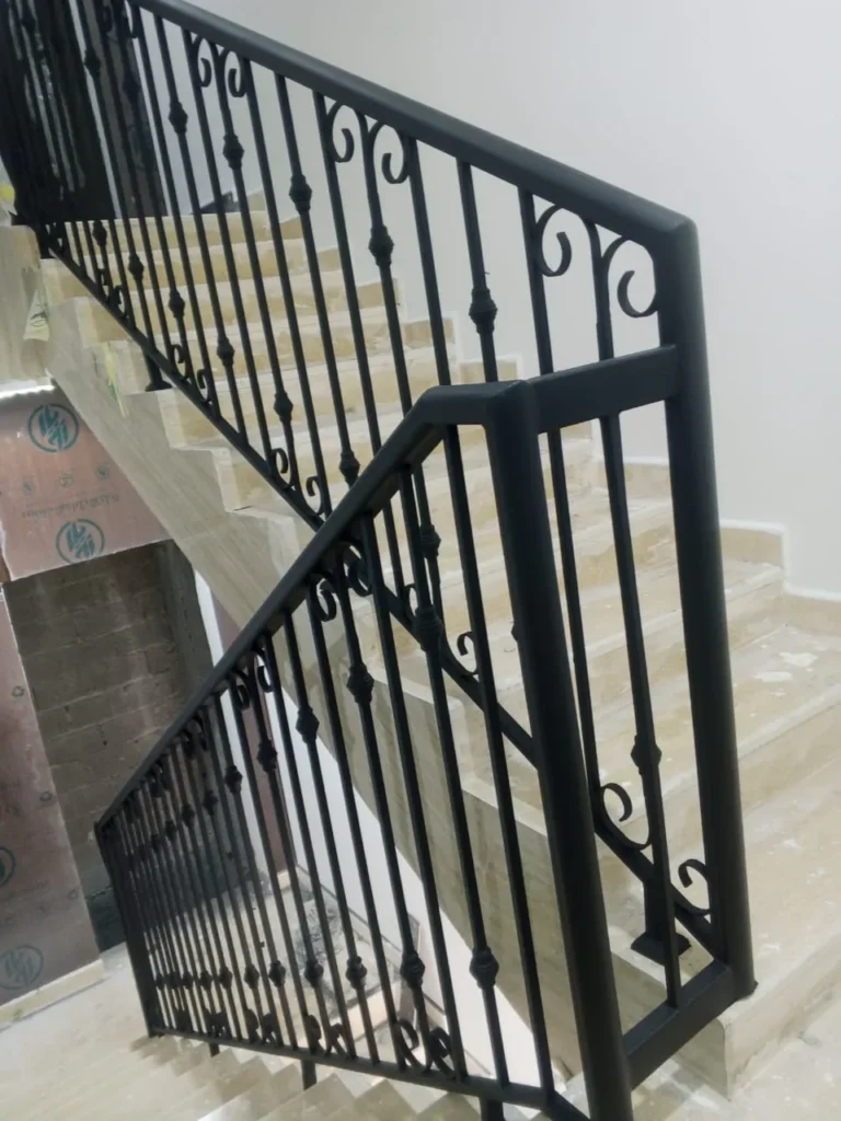 تنفيذ درابزين مودرن في الرياض