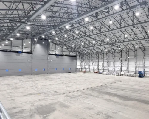 Hangar1